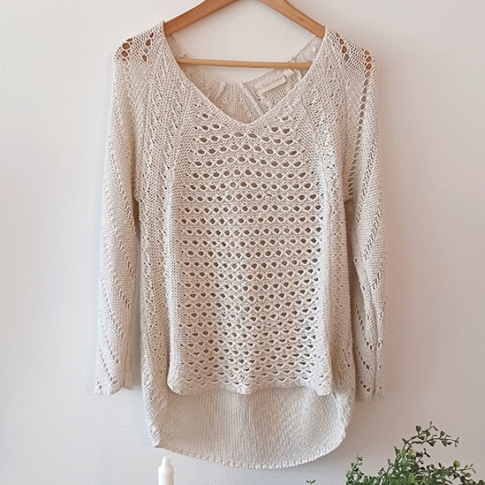 ⛔SOLD⛔Loose Knit Cream Sweater - Picture 1 of 12